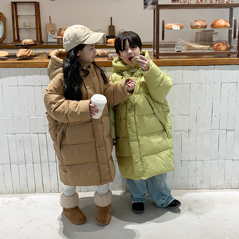Kinderkleding over de knie ver - Winter Clothing Activity recensie en prijs